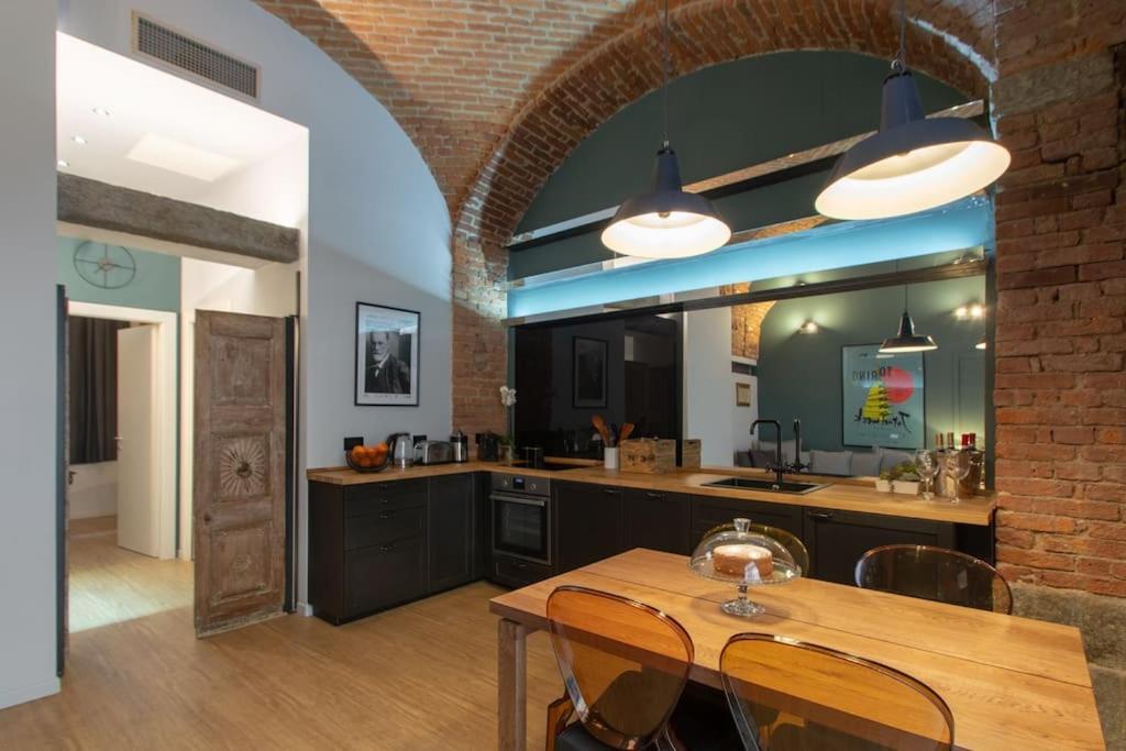 Casa Bellezia- Design E Storia Nel Cuore Di Torino Exterior foto